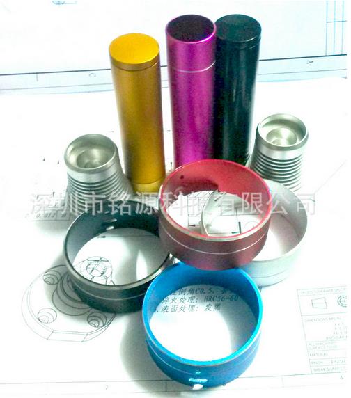 迷你音箱外壳加工精巧设计，让音箱迷倒八方